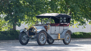 1912 Imperial Model 34 5-Passenger Semi-Torpedo (2)