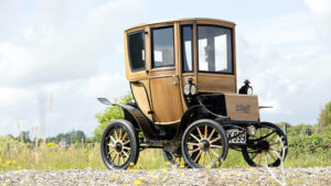 1905 Woods Electric Style 214A Queen Victoria Brougham