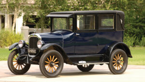 1925 Star Model F-25 2-door Sedan